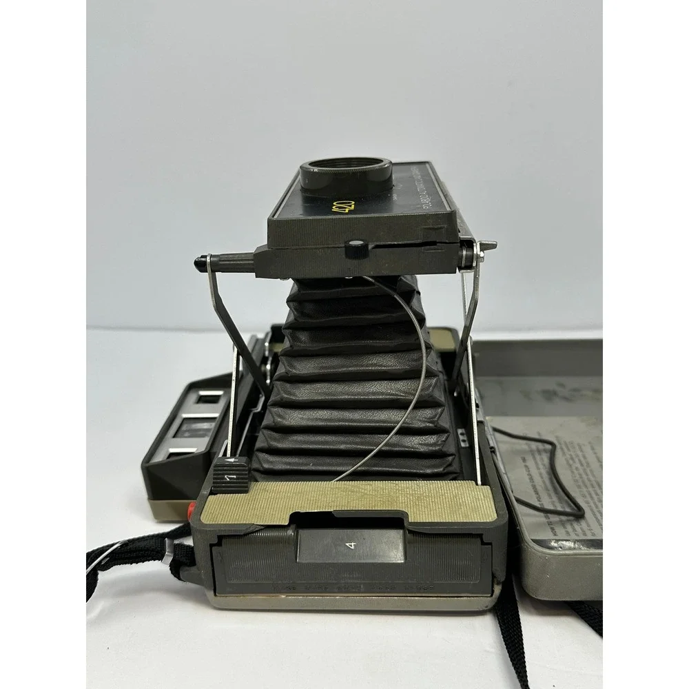 Polaroid 420 Automatic‎ Land Camera Vintage Folding Bellows Instant Film Camera